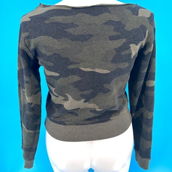 PINK VICTORIA'S SECRET CAMOUFLAGE CROPPED SWEATSHIRT - M - Picture 2 of 3